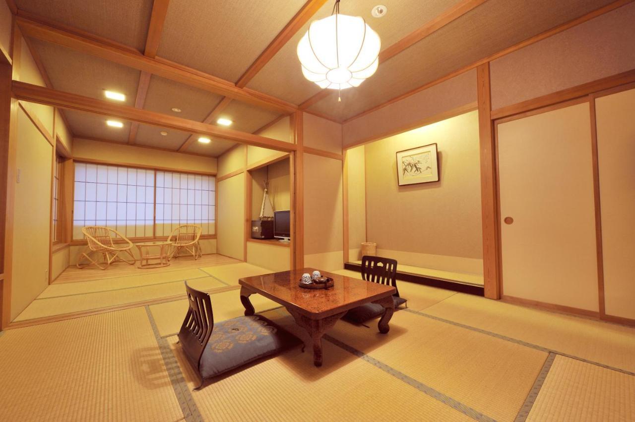 Hakuba Onsen Ryokan Shirouma-So Kültér fotó